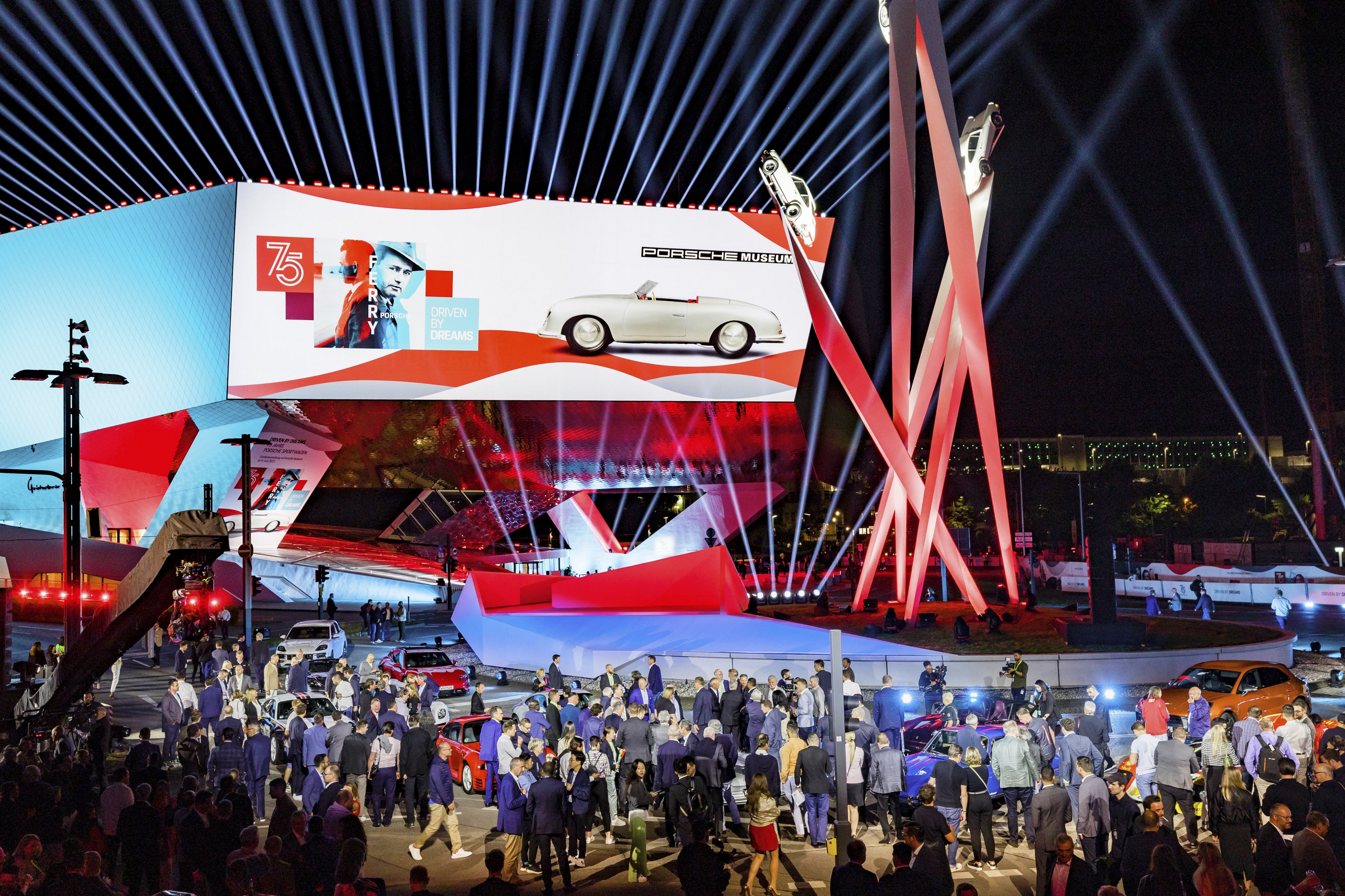Jubiläumsfeier „75 Jahre Porsche Sportwagen