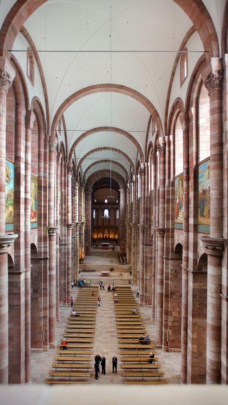 Dom zu Speyer, Innen, Mittelschiff, Blick von Chorempore Richtung Osten