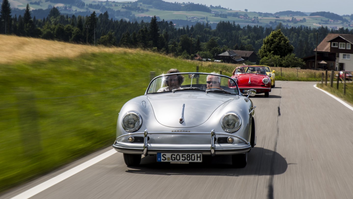 Porsche 356 A 1600 Super Speedster (1958), Porsche 356 B 2000 GS Carrera 2 Cabriolet (1962), Bern, 2018, Porsche AG