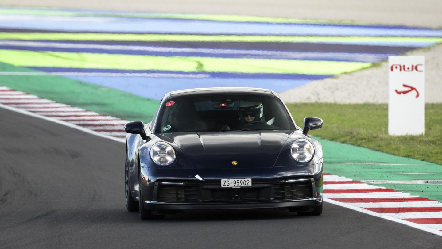 Porsche 911 Carrera 4S - tiefschwarzmetallic - Misano - Circuit - 2020