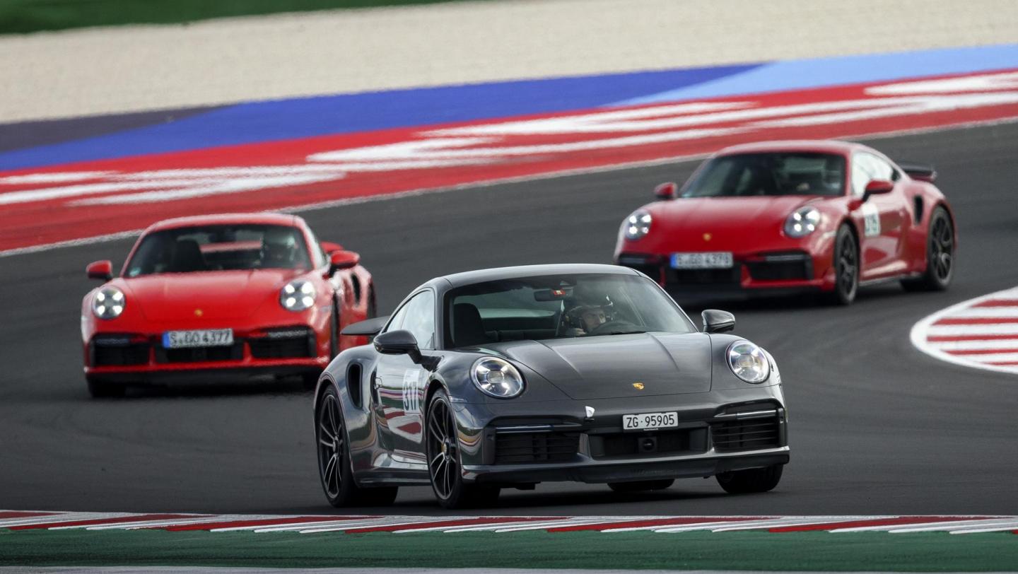 Porsche Track Experience  - 911 Turbo S - achatgraumetallic - 911 Trio- Introduction Racetrack - Misano (I) - 2020