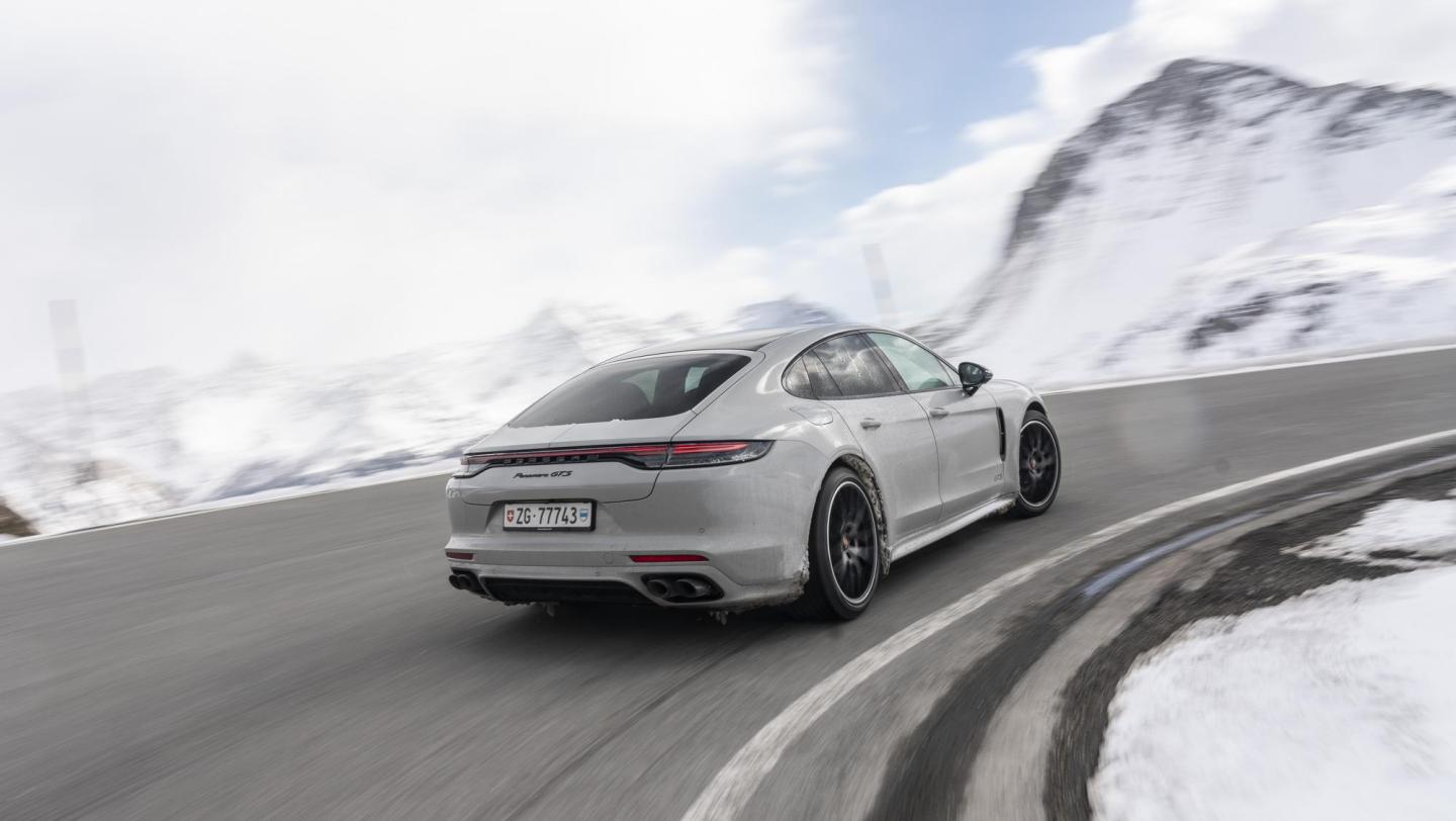 Panamera GTS, Switzerland, 2022, Porsche Schweiz AG