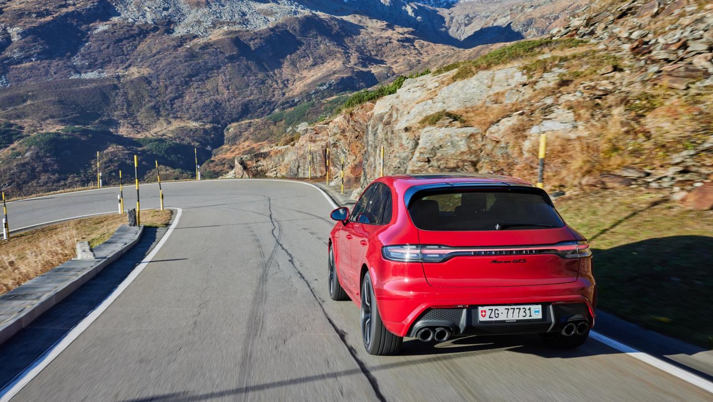 Macan GTS, San-Bernadino-Pass, 2022, Porsche Schweiz AG