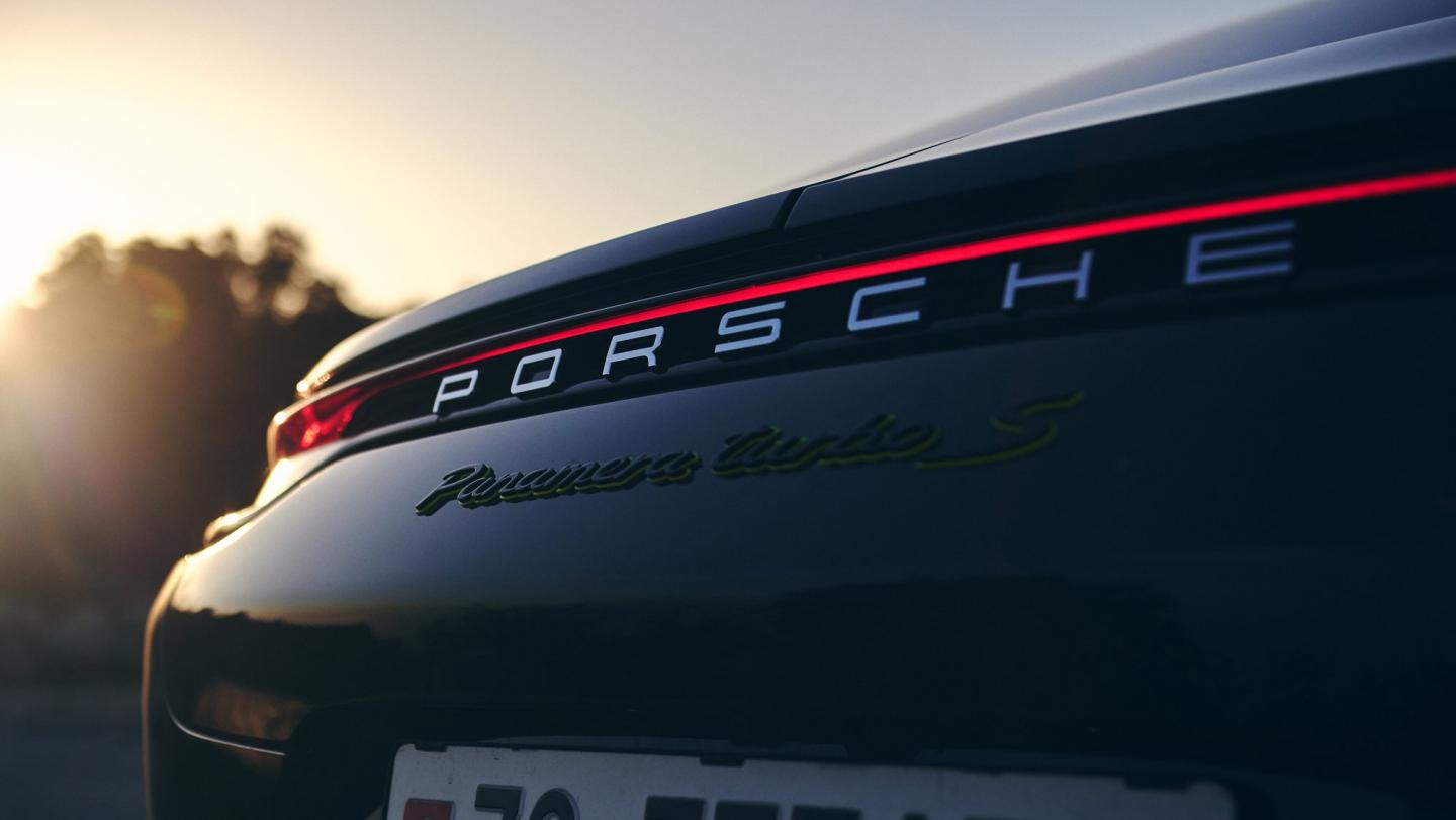 Panamera Turbo S E-Hybrid, Südfrankreich, 2023, Porsche Schweiz AG