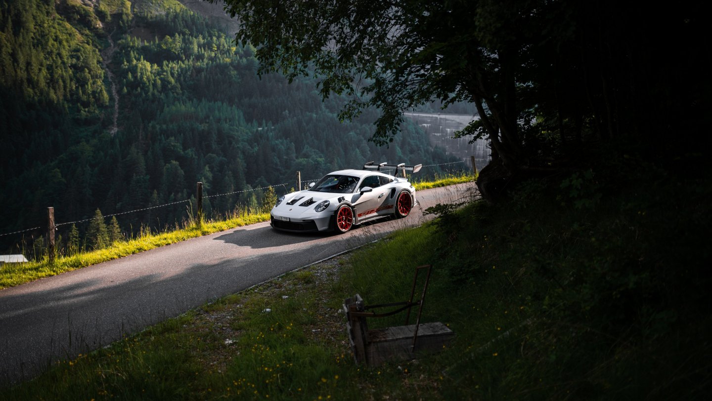 911 (992) GT3 RS, Ostschweiz, 2023, Porsche Schweiz AG
