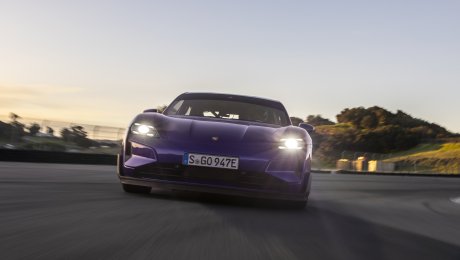 Porsche AG kicks off a year of product launches with determination