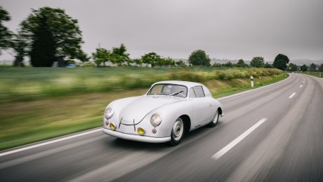 Die Erfolgsgeschichte von Porsche in Le Mans: 6 Folgen mit echten Legenden