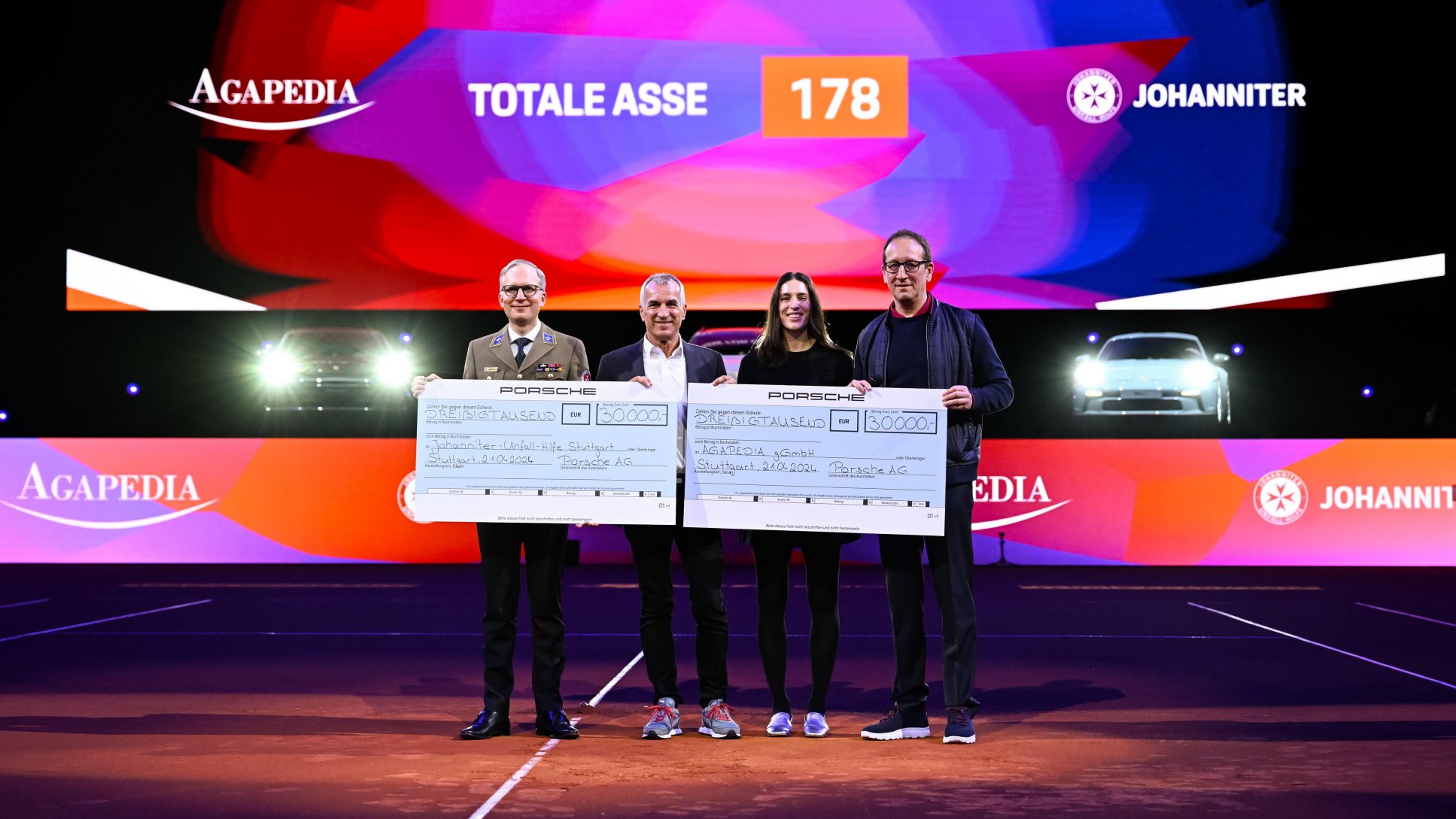 2024 Porsche Tennis Grand Prix: Aces for Charity with Heiko Hauser (Johanniter-Unfall-Hilfe), Albrecht Reimold (Member of the Executive Board, Production and Logistics, Porsche AG), Andrea Petkovic and Stefan Barth (Agapedia) (l-r)