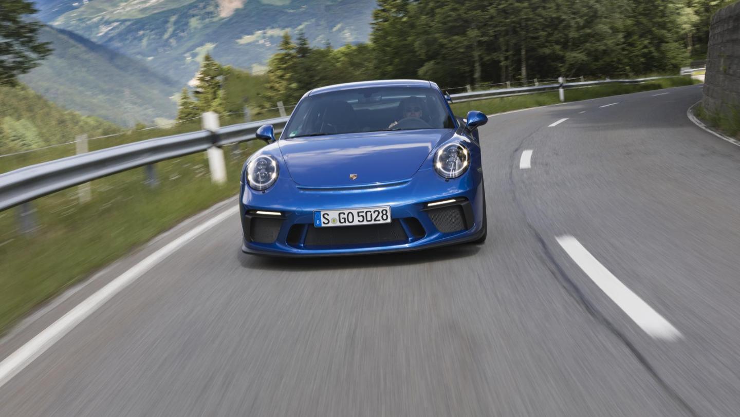 911 GT3 - saphirblaumetallic - Hauptscheinwerfer -  Aussenspiegel - Bugteil - Bugspoiler - Sicken - Schweiz - 2017